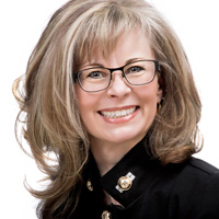 beverly-beuermann-king-200